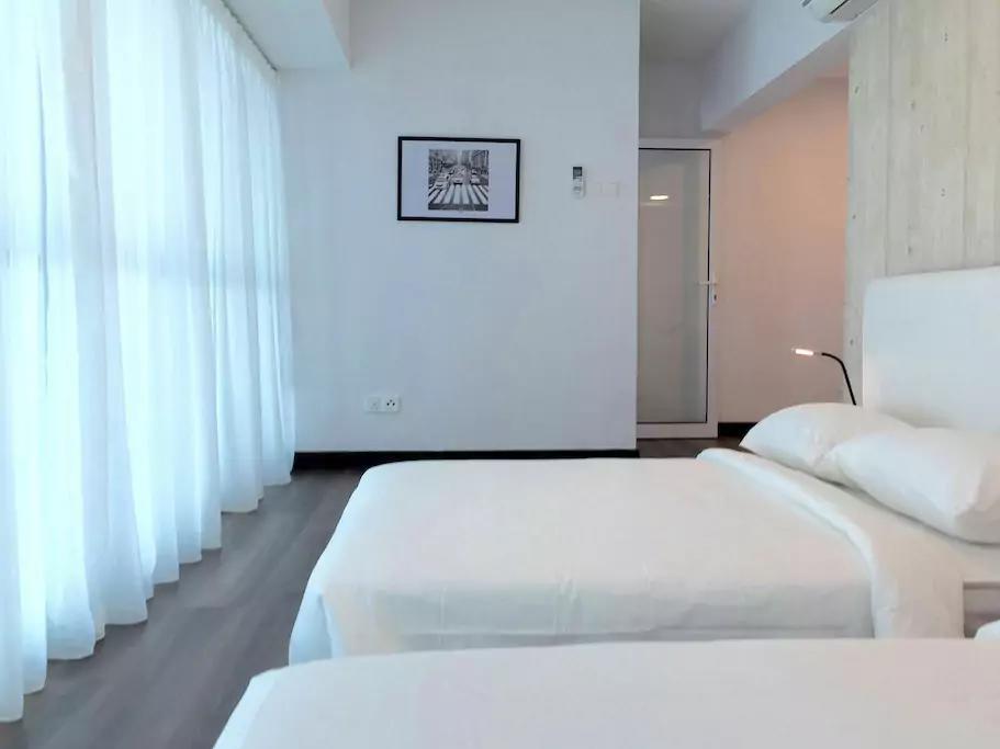 Maritime Suites Holiday Rental George Town Ngoại thất bức ảnh